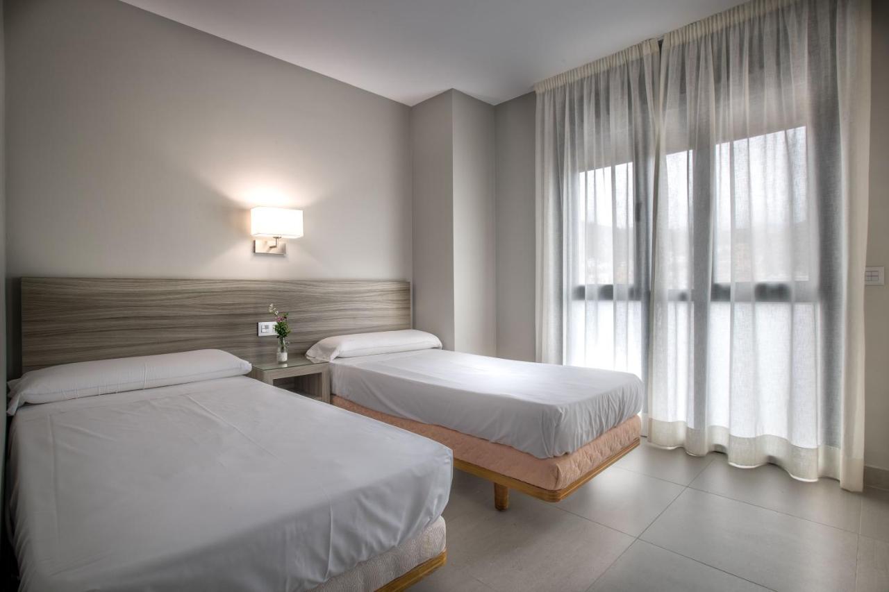 Apartamentos Santa Clara Alhaurín de la Torre Exterior foto